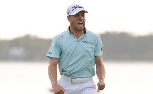 Justin Thomas határozatlan időre kiesik a játékból