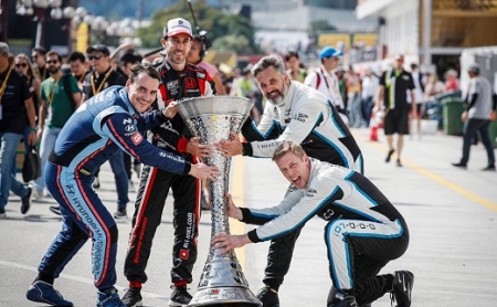 Michelisz éllovasként várja a szezonzárót