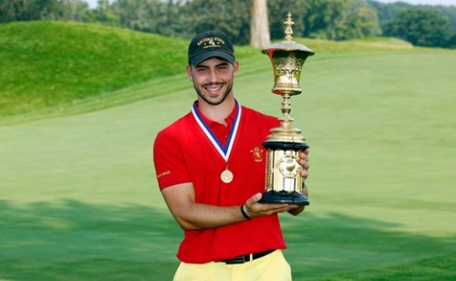 A LIV Golf szerződést köt a U.S. Amateur bajnokával