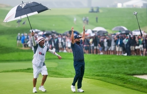 Kaotikus hajrában dőlt el a Texas Open