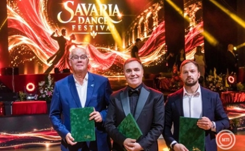 Együttműködési megállapodást kötött az úszó-, a golf- és a táncsportszövetség