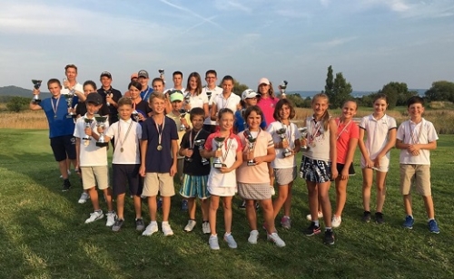 Junior Tour: Berkenyei Daniella és Kovács Alex lettek a bajnokok