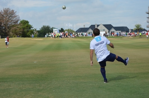 Hollandiába tart a fél világ