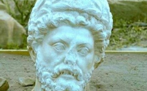Ókori római császár szobrát ásták ki Törökországban