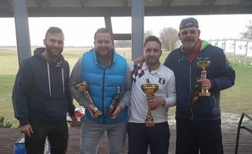 Magyar győzelem és rekordmezőny Surányban