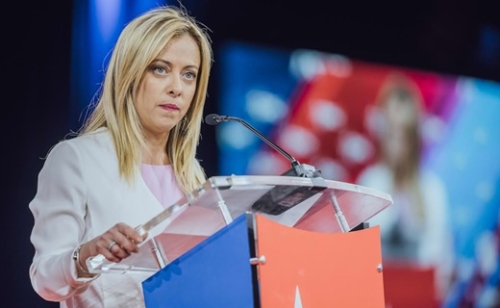 Eltávolították Giorgia Meloni arcképét egy római templom freskójáról