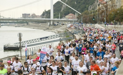 Futóverseny miatt lezárják fél Budapestet a hétvégén