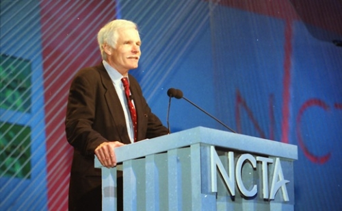 Meghalt Ted Turner a CNN alapítója