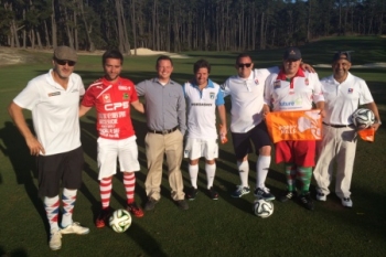 Amerikai fiatal golfozóknak tartottak bemutatót