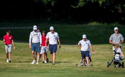 Szoros párharcokkal indult a match play