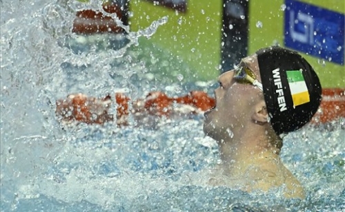 Megdőlt a sportág legrégebbi világrekordja a rövidpályás úszó Eb-n